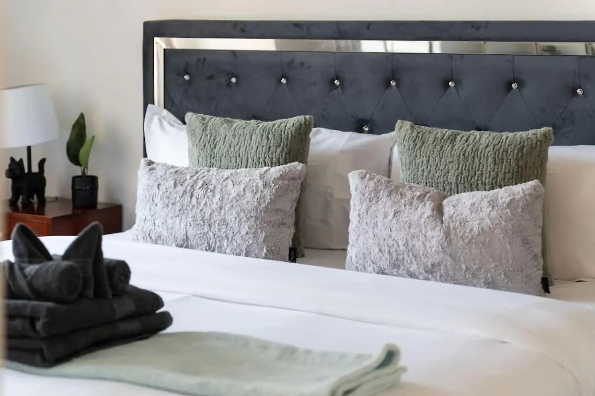 Apartment Stylish & Comfy Condo In A Prime Location Vancouver